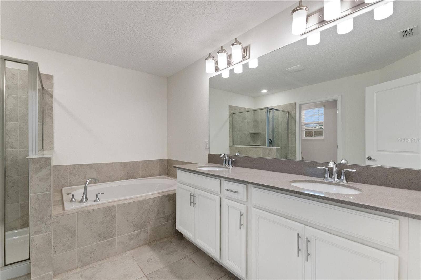 8801 BETH PAGE LANE, Davenport, FL 33896 8801 BETH PAGE LANE, Davenport, FL 33896