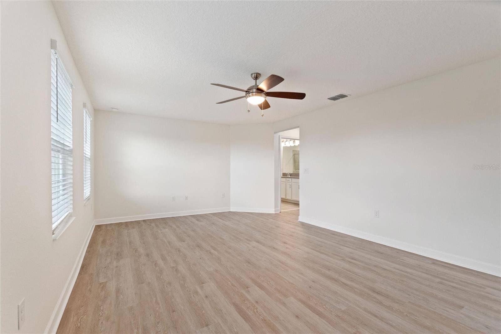 8801 BETH PAGE LANE, Davenport, FL 33896 8801 BETH PAGE LANE, Davenport, FL 33896