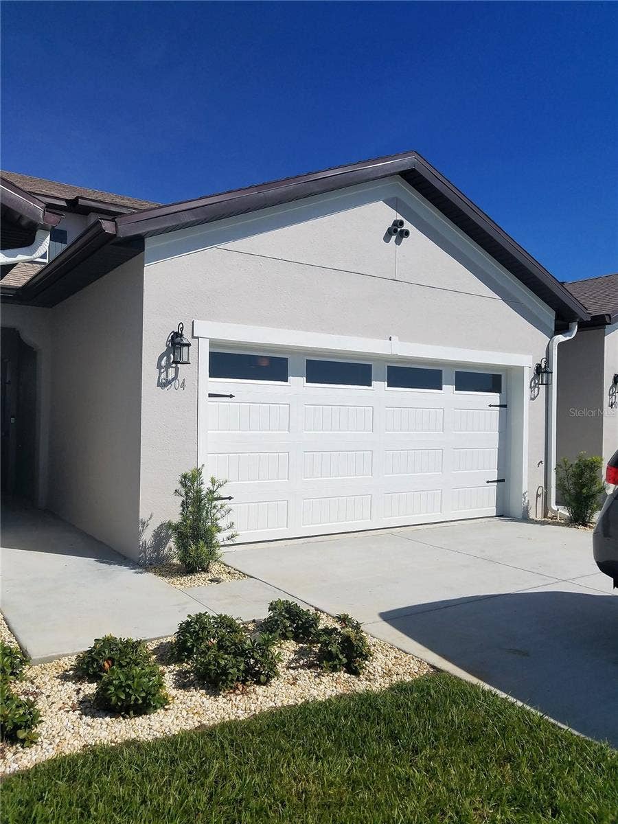 8504 MAGNIFICENT LANE, Groveland, FL 34736 8504 MAGNIFICENT LANE, Groveland, FL 34736