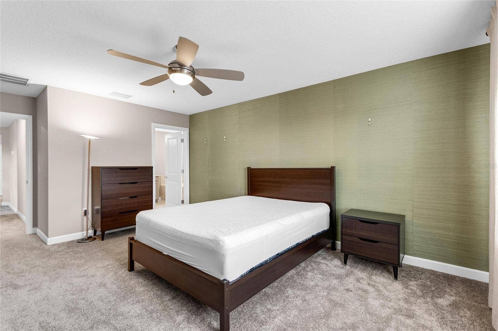 8833 BETH PAGE LN, Davenport, FL 33896 8833 BETH PAGE LN, Davenport, FL 33896