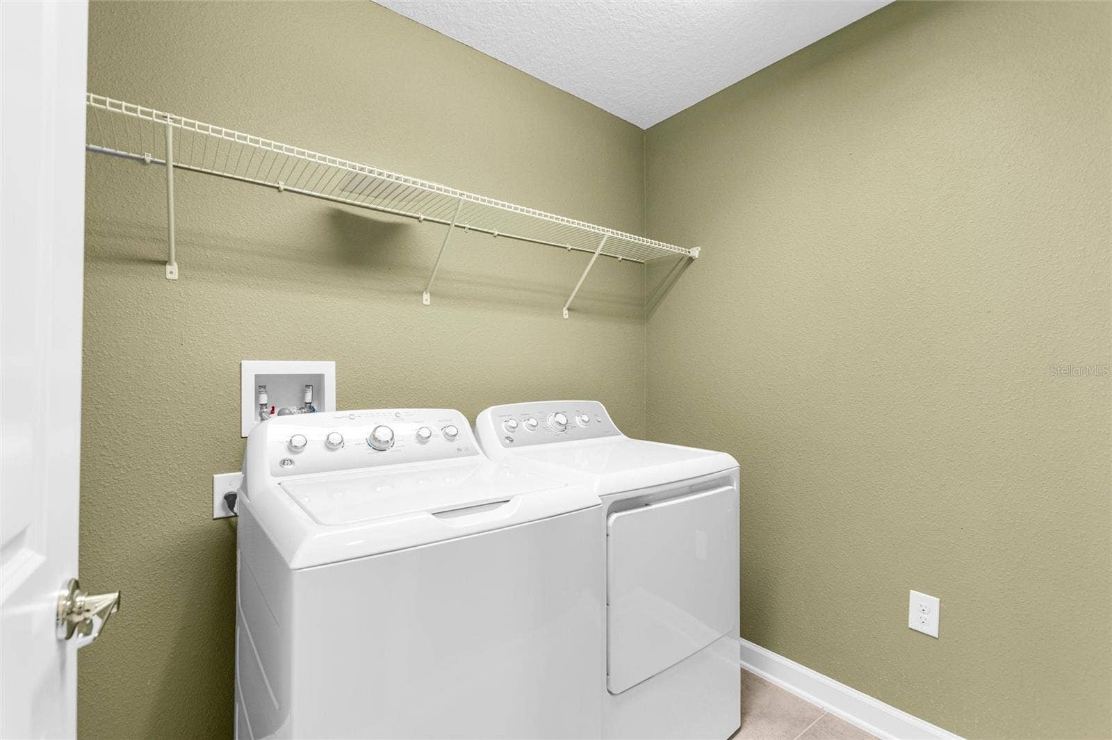 8833 BETH PAGE LN, Davenport, FL 33896 8833 BETH PAGE LN, Davenport, FL 33896