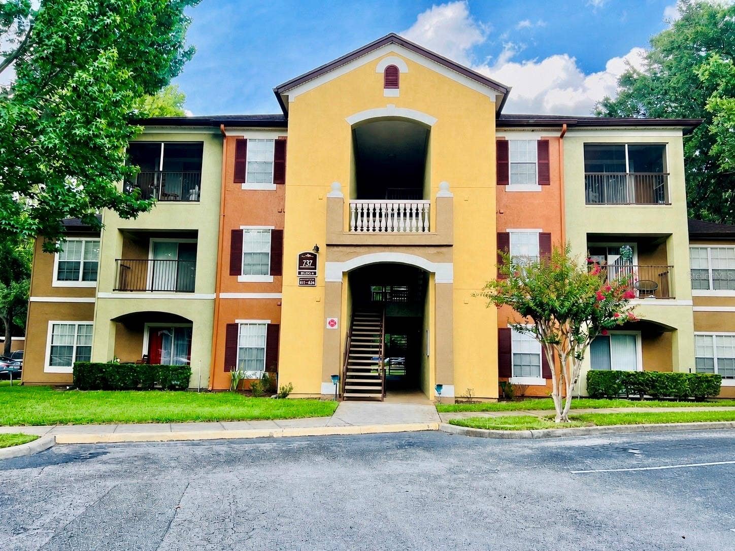 737 CREST PINES DRIVE, #612, Orlando, FL 32828 737 CREST PINES DRIVE, #612, Orlando, FL 32828