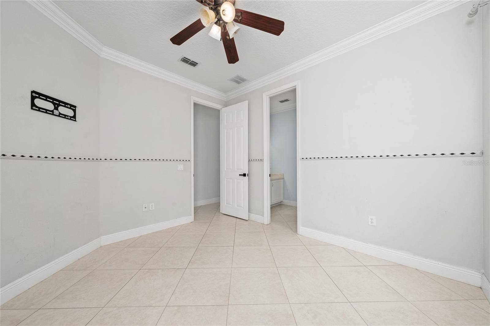 3540 VALLEYVIEW DR, Kissimmee, FL 34746 3540 VALLEYVIEW DR, Kissimmee, FL 34746