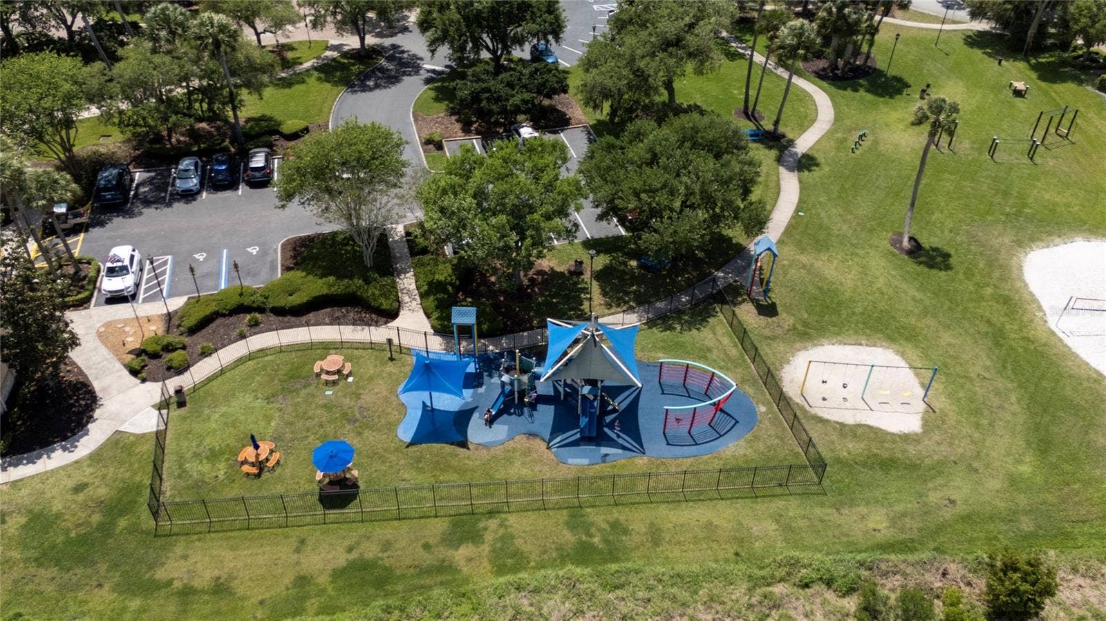3540 VALLEYVIEW DR, Kissimmee, FL 34746 3540 VALLEYVIEW DR, Kissimmee, FL 34746