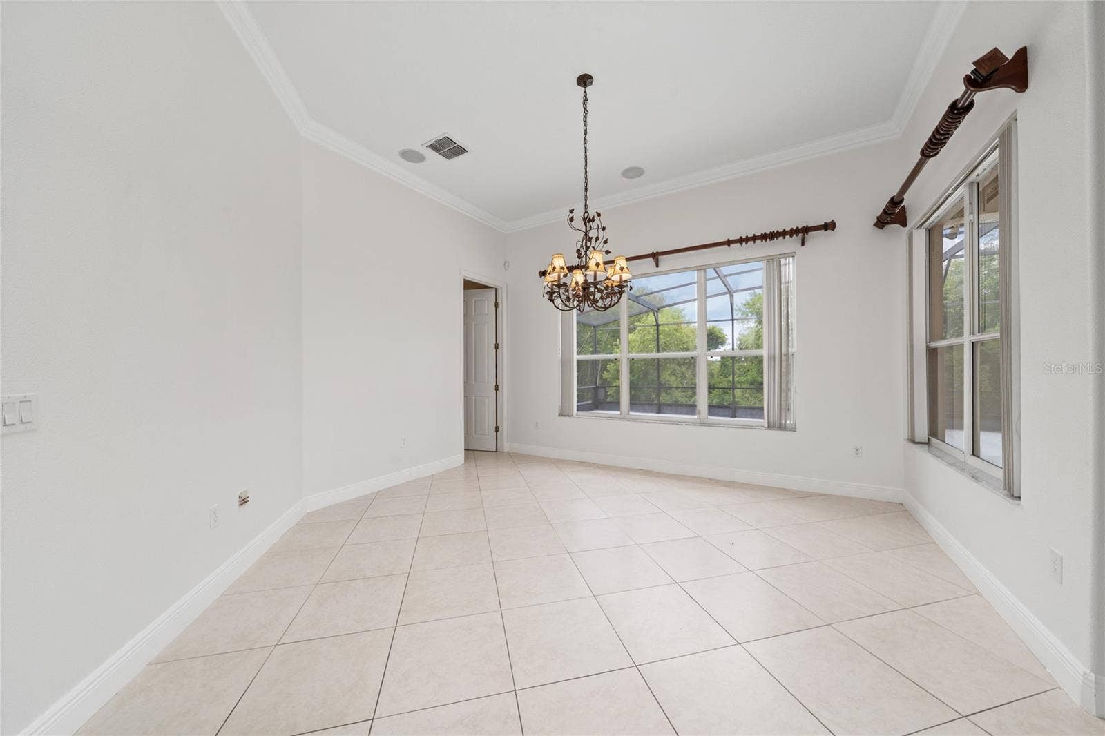 3540 VALLEYVIEW DR, Kissimmee, FL 34746 3540 VALLEYVIEW DR, Kissimmee, FL 34746