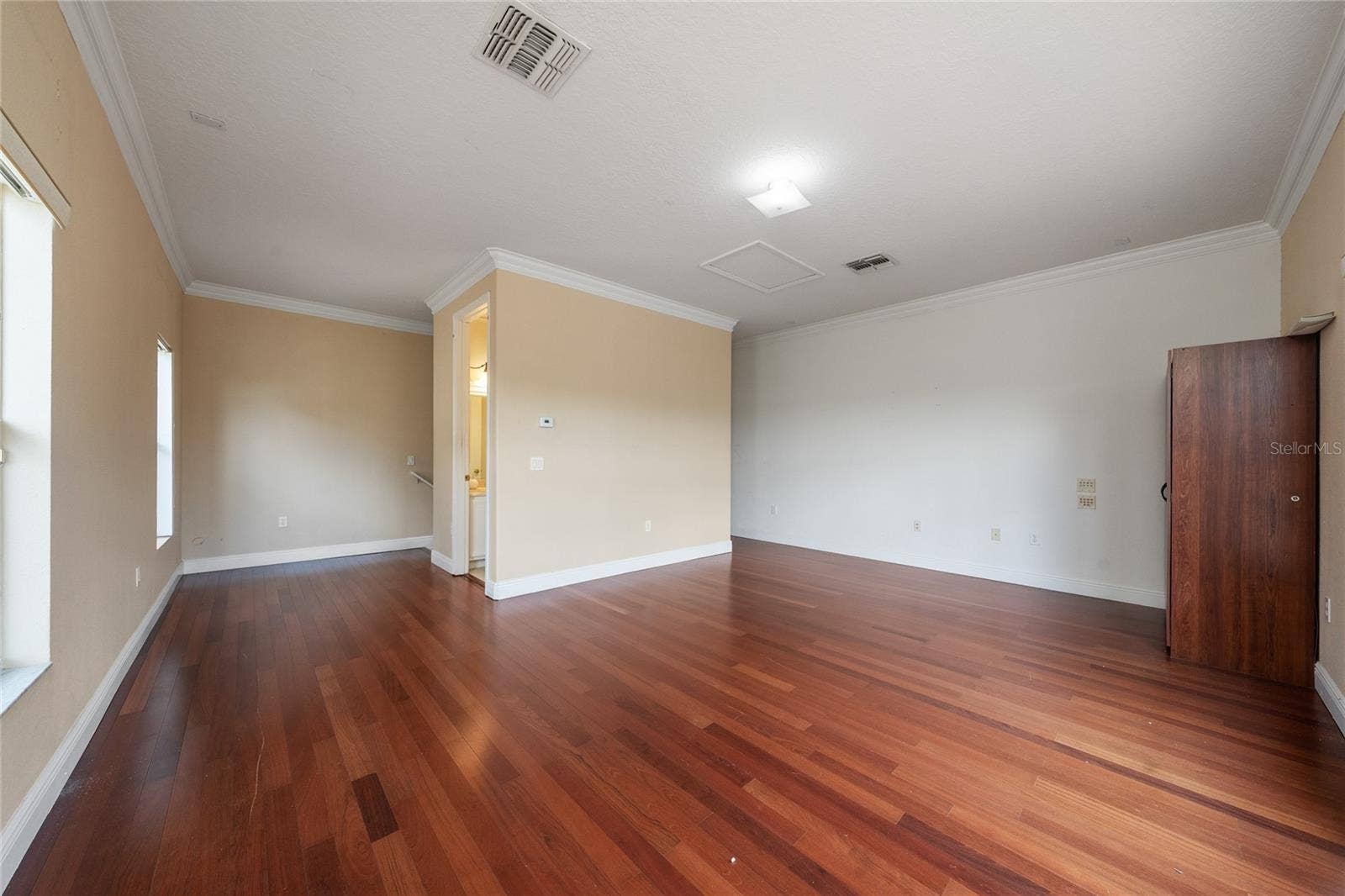 3540 VALLEYVIEW DR, Kissimmee, FL 34746 3540 VALLEYVIEW DR, Kissimmee, FL 34746