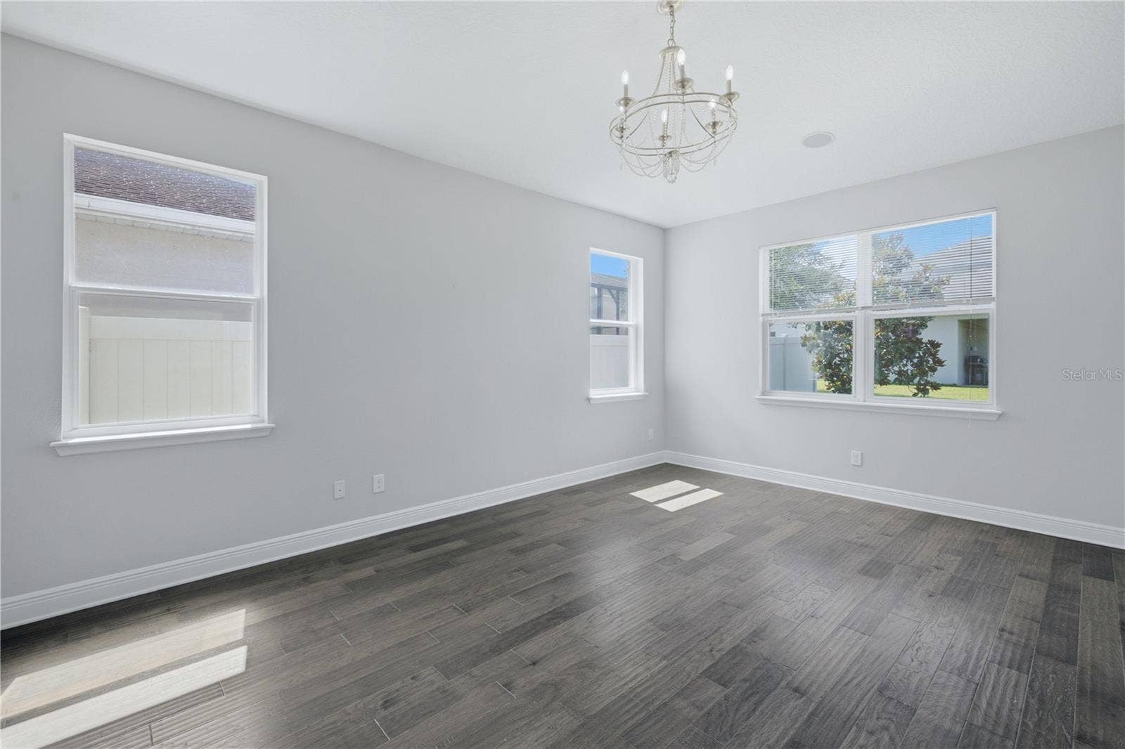 6023 W TOWN CENTER BOULEVARD, Orlando, FL 32837 6023 W TOWN CENTER BOULEVARD, Orlando, FL 32837