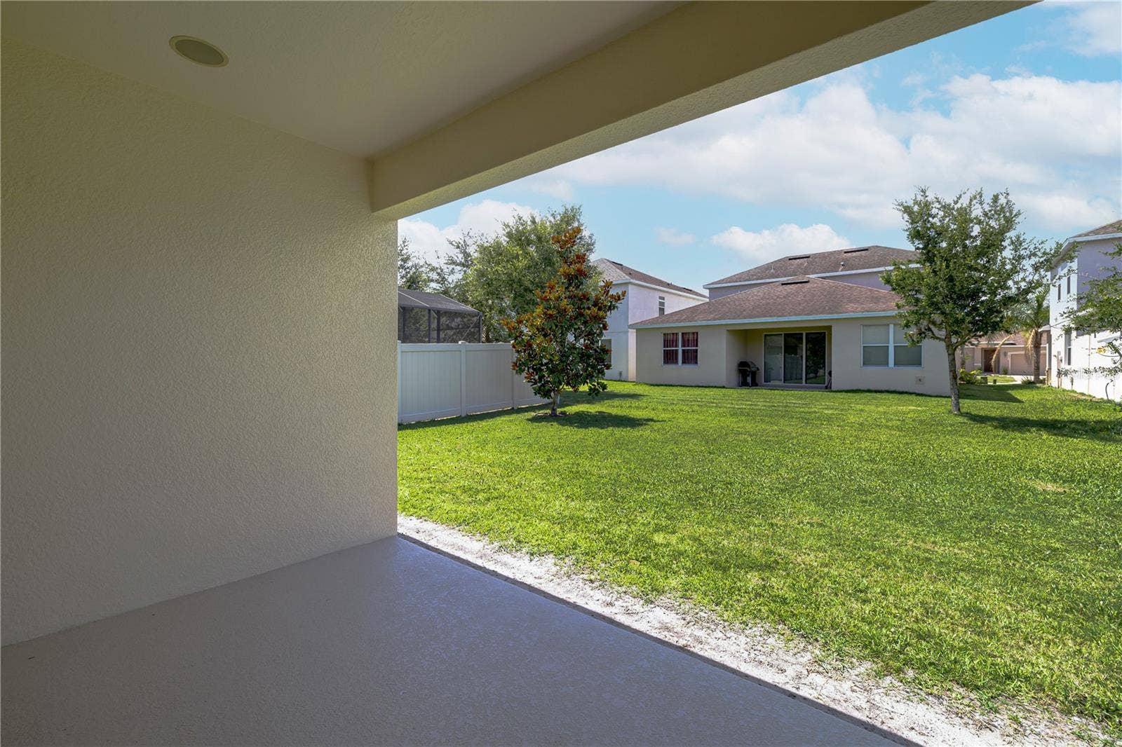 6023 W TOWN CENTER BOULEVARD, Orlando, FL 32837 6023 W TOWN CENTER BOULEVARD, Orlando, FL 32837