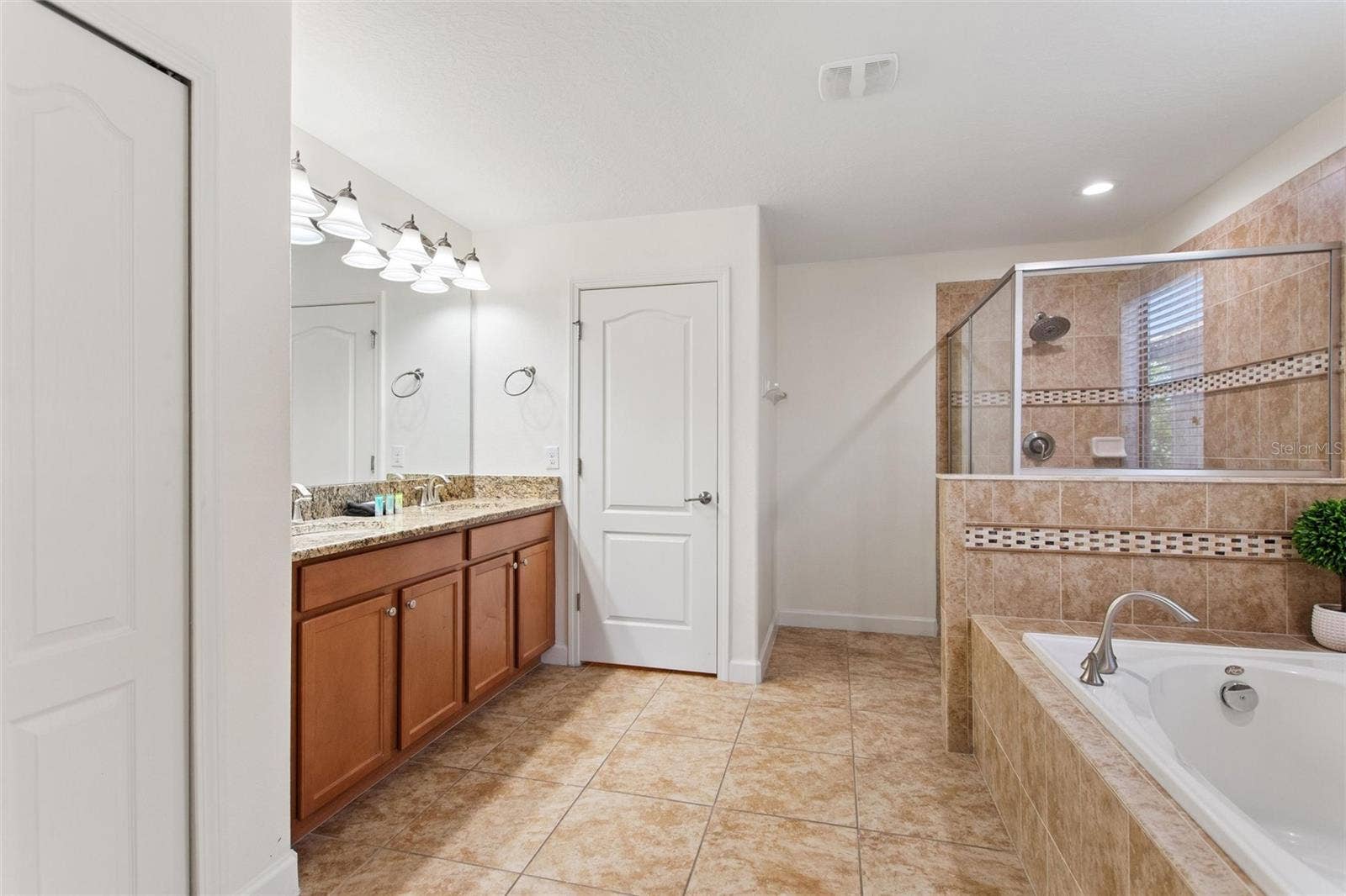 1428 THUNDERBIRD ROAD, Davenport, FL 33896 1428 THUNDERBIRD ROAD, Davenport, FL 33896
