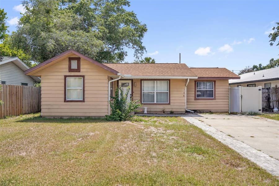 Property photo for 706 JERSEY AVENUE, St Cloud, FL