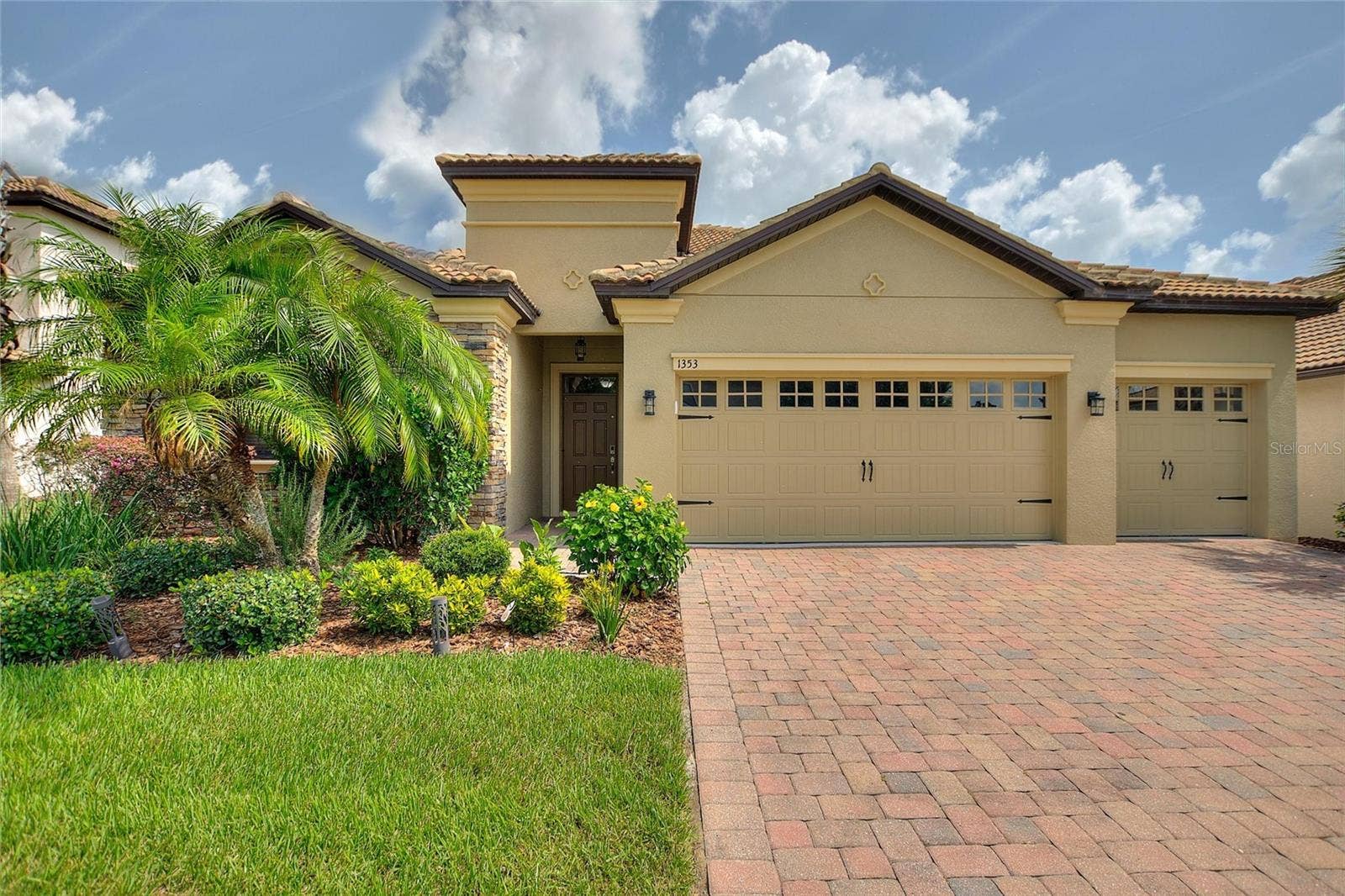 1353 PALMETTO DUNES ST, Davenport, FL 33896 1353 PALMETTO DUNES ST, Davenport, FL 33896