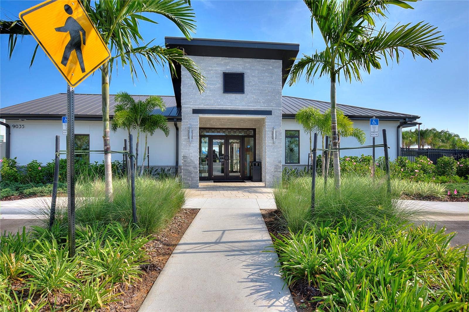 1353 PALMETTO DUNES ST, Davenport, FL 33896 1353 PALMETTO DUNES ST, Davenport, FL 33896