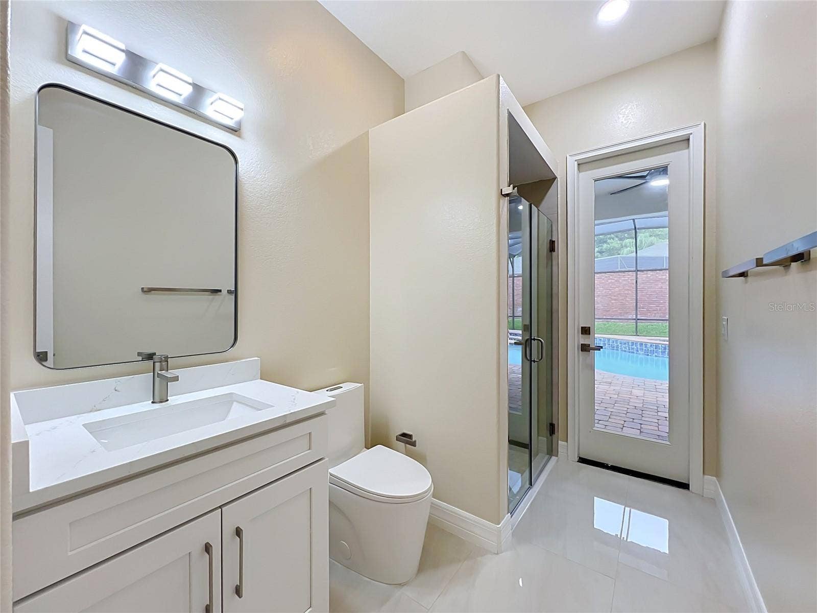 7426 POINTE VENEZIA DRIVE, Orlando, FL 32836 7426 POINTE VENEZIA DRIVE, Orlando, FL 32836