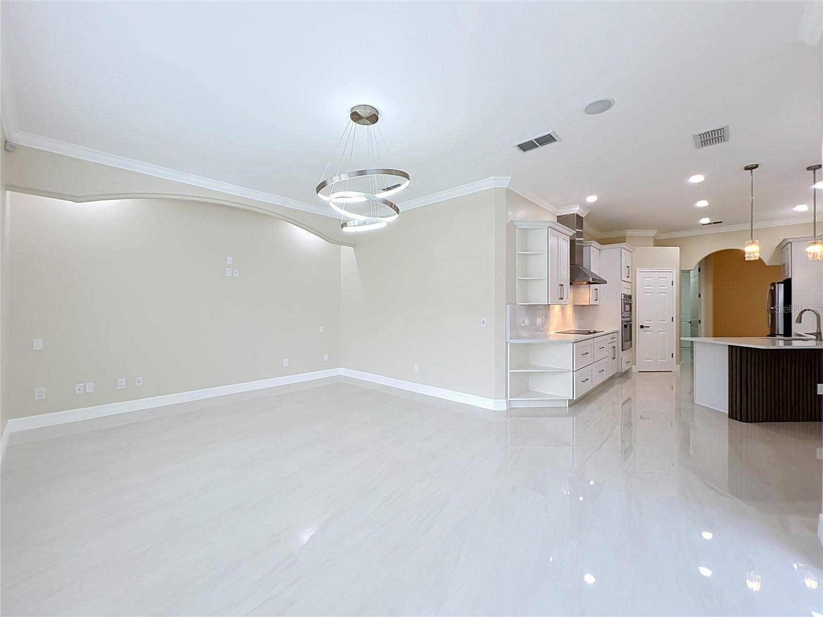 7426 POINTE VENEZIA DRIVE, Orlando, FL 32836 7426 POINTE VENEZIA DRIVE, Orlando, FL 32836