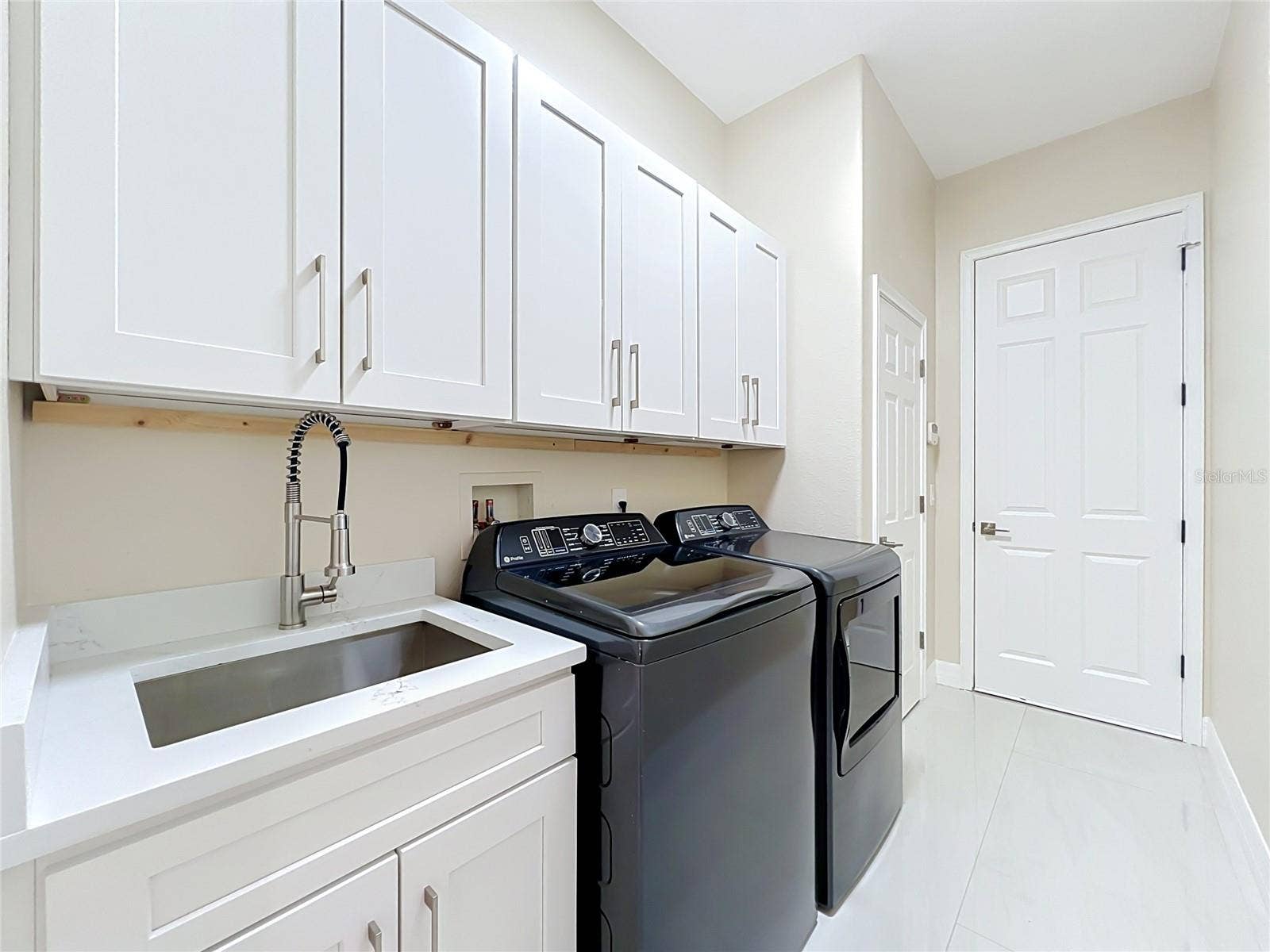 7426 POINTE VENEZIA DRIVE, Orlando, FL 32836 7426 POINTE VENEZIA DRIVE, Orlando, FL 32836