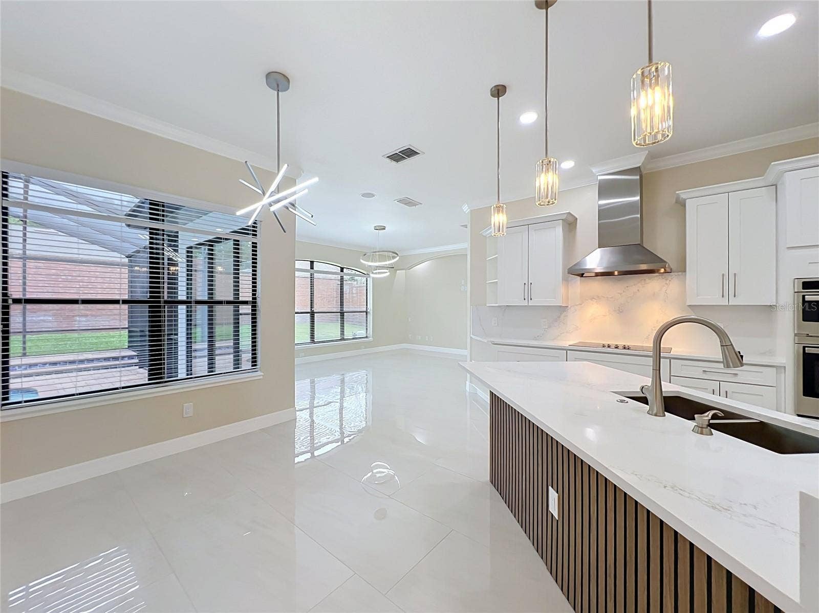 7426 POINTE VENEZIA DRIVE, Orlando, FL 32836 7426 POINTE VENEZIA DRIVE, Orlando, FL 32836