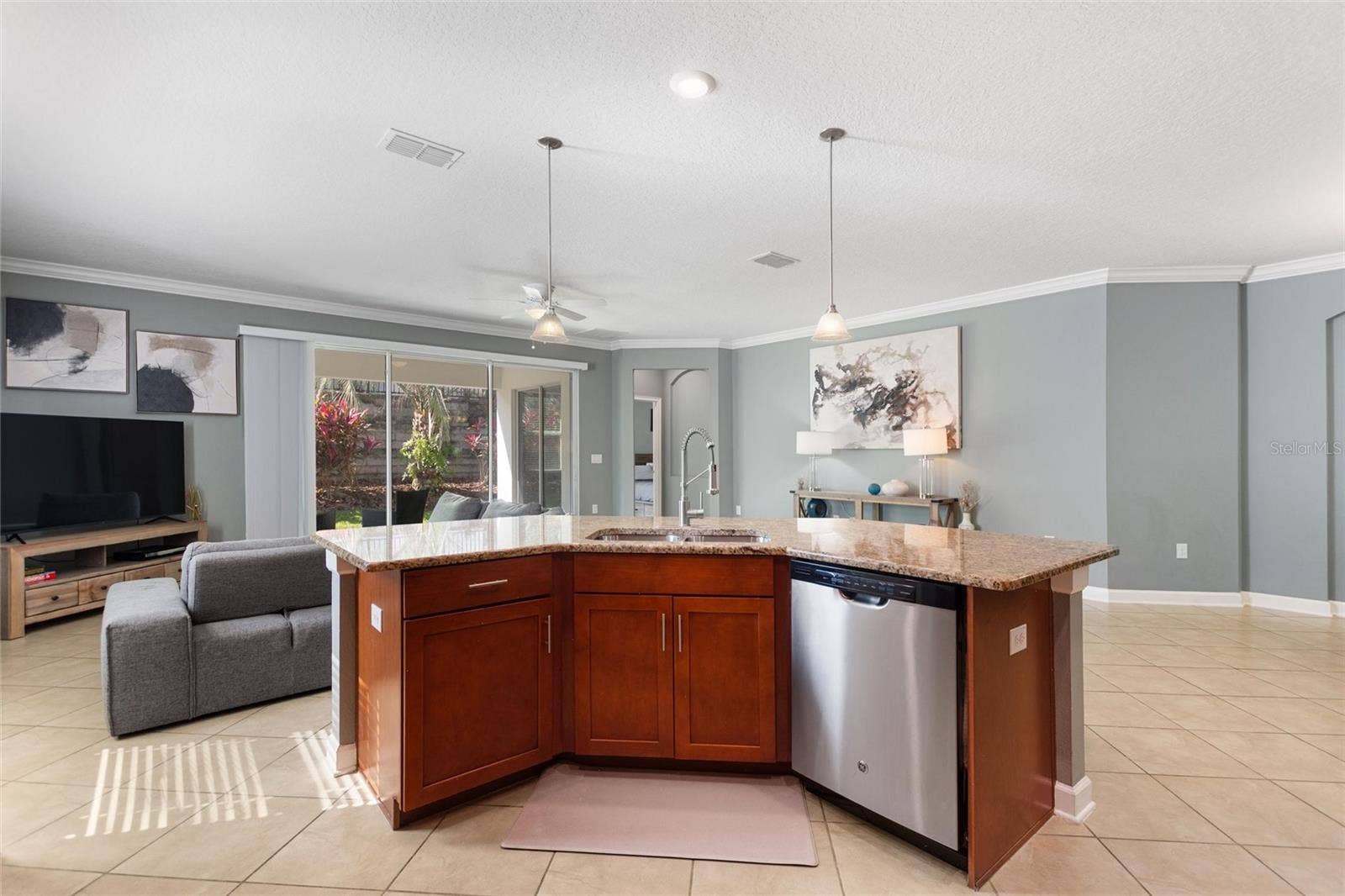 1414 CLUBMAN DR, Davenport, FL 33896 1414 CLUBMAN DR, Davenport, FL 33896