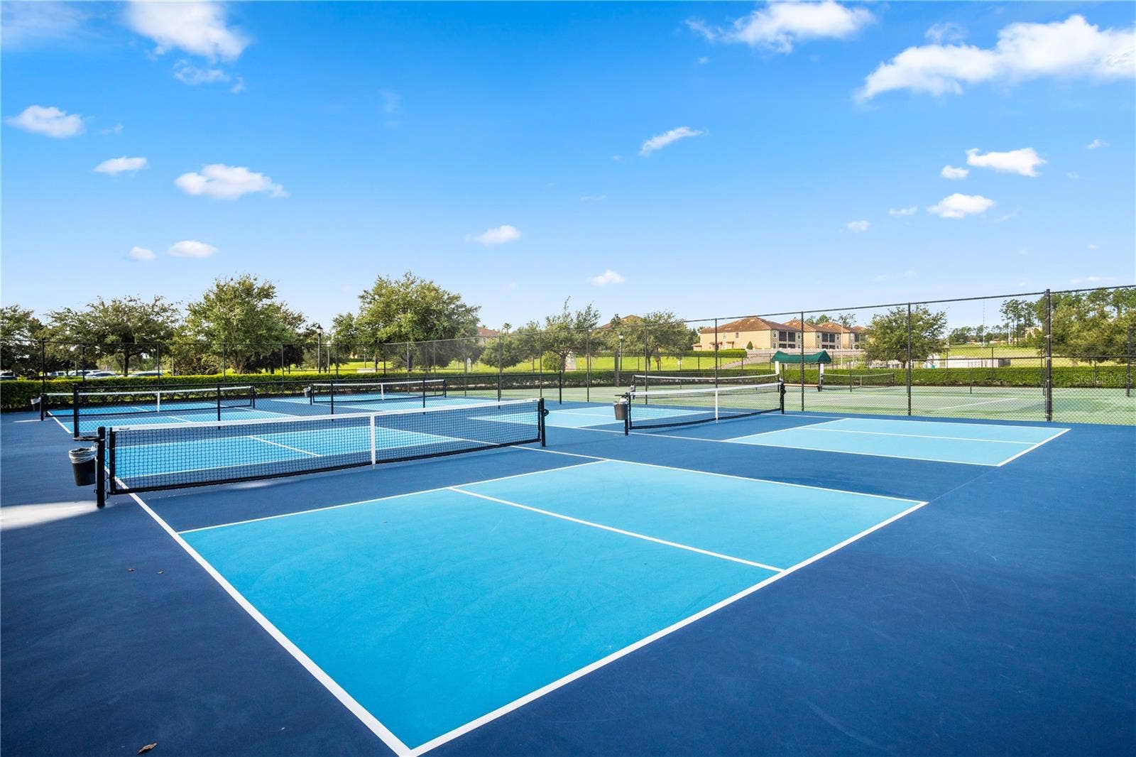 1598 SANDBAGGER, Davenport, FL 33896 Pickleball courts