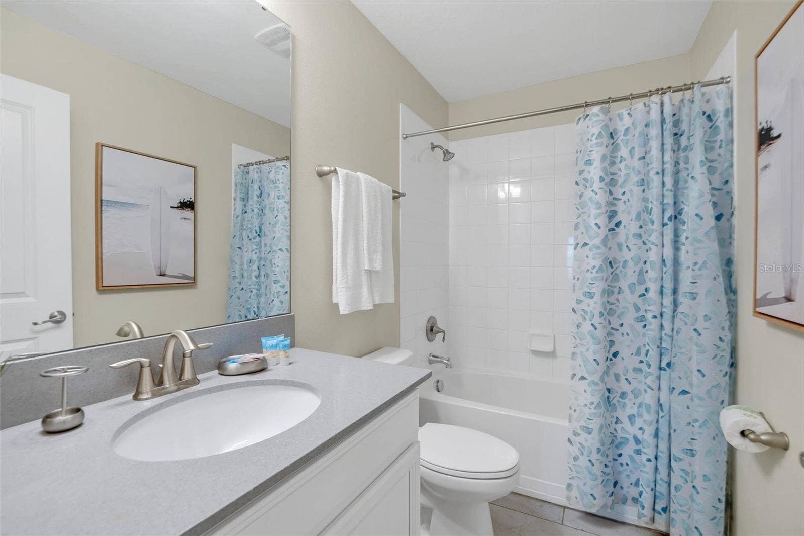 1598 SANDBAGGER, Davenport, FL 33896 2nd Floor Bathroom