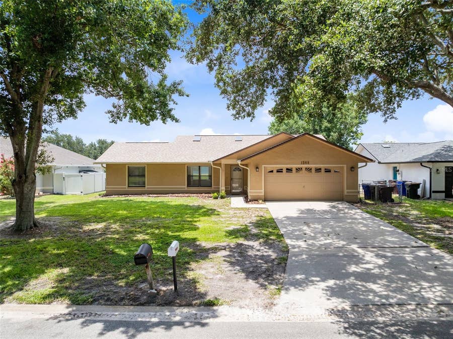 Property photo for 1369 WOOD LAKE CIRCLE, St Cloud, FL
