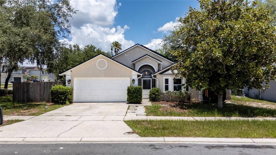 Property photo for 154 BAYHEAD STREET, Davenport, FL
