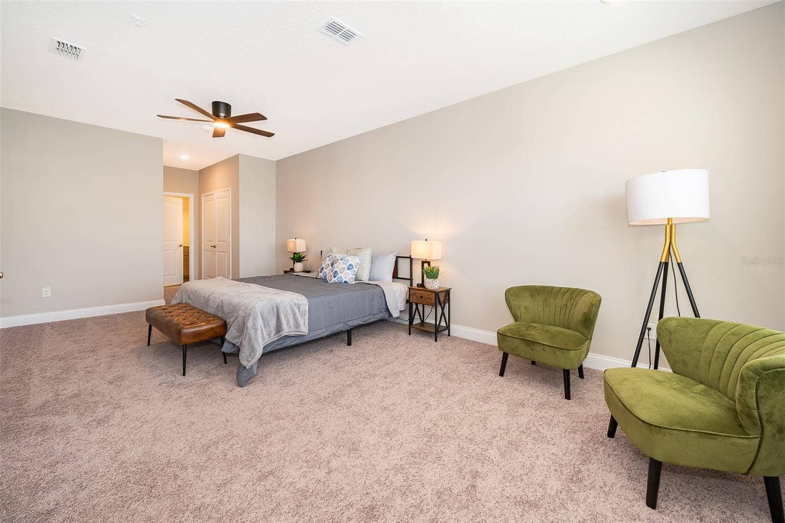 7521 LAUREATE BOULEVARD, #5208, Orlando, FL 32827 Master Bedroom