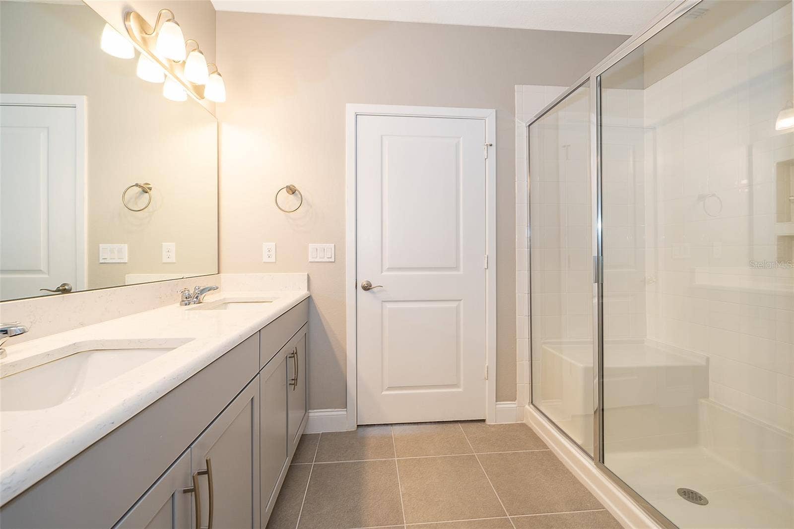 7521 LAUREATE BOULEVARD, #5208, Orlando, FL 32827 7521 LAUREATE BOULEVARD, #5208, Orlando, FL 32827