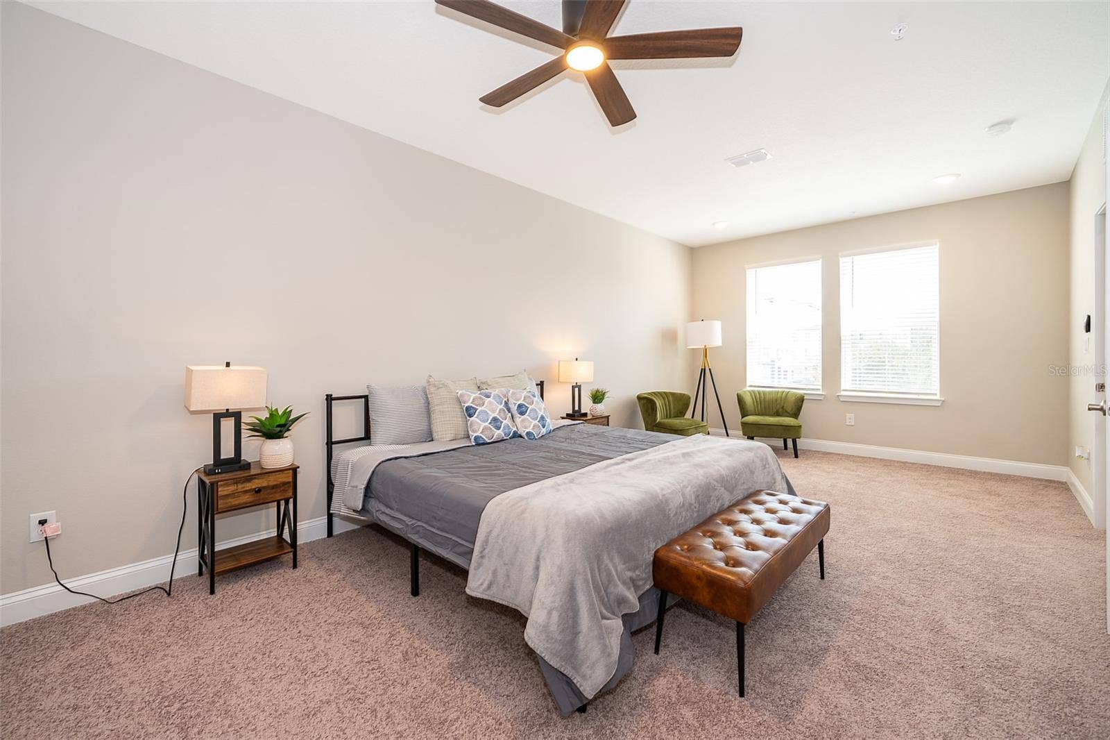7521 LAUREATE BOULEVARD, #5208, Orlando, FL 32827 7521 LAUREATE BOULEVARD, #5208, Orlando, FL 32827