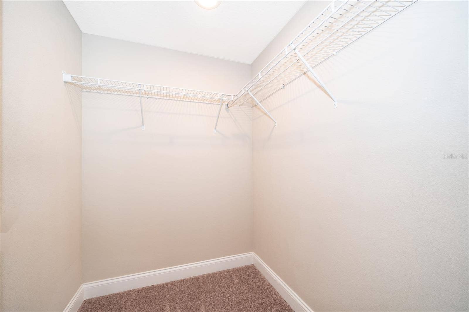 7521 LAUREATE BOULEVARD, #5208, Orlando, FL 32827 7521 LAUREATE BOULEVARD, #5208, Orlando, FL 32827