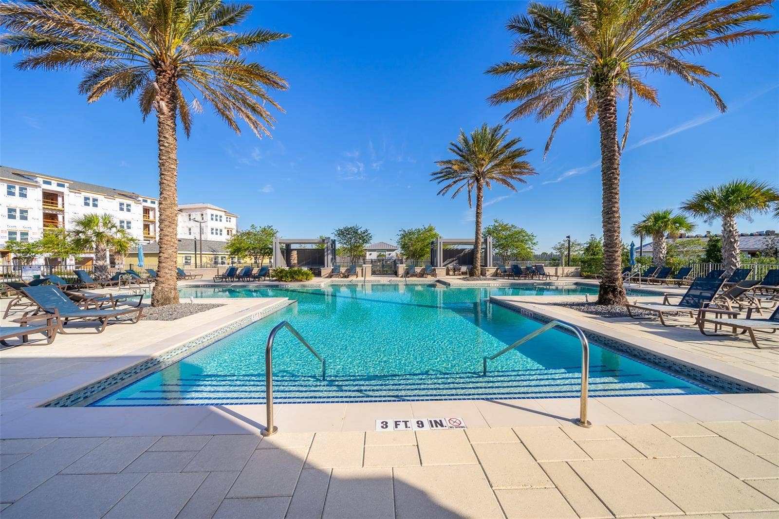 7521 LAUREATE BOULEVARD, #5208, Orlando, FL 32827 Resort Style Pool