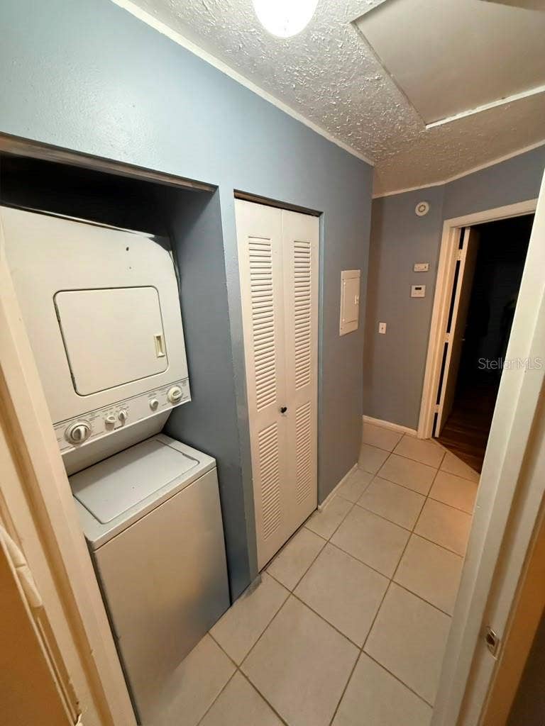 69 S MARBRISA WAY, Kissimmee, FL 34743 69 S MARBRISA WAY, Kissimmee, FL 34743