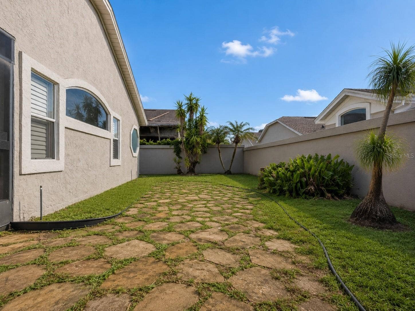 14435 WINDCHIME LANE, Orlando, FL 32837 Enhanced Grass