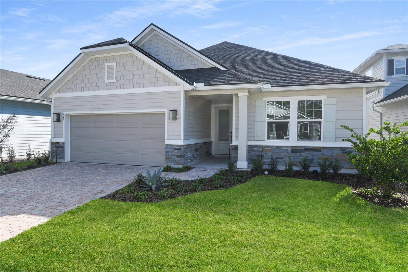207 THORNBERRY WAY, Palm Coast, FL 32164 207 THORNBERRY WAY, Palm Coast, FL 32164