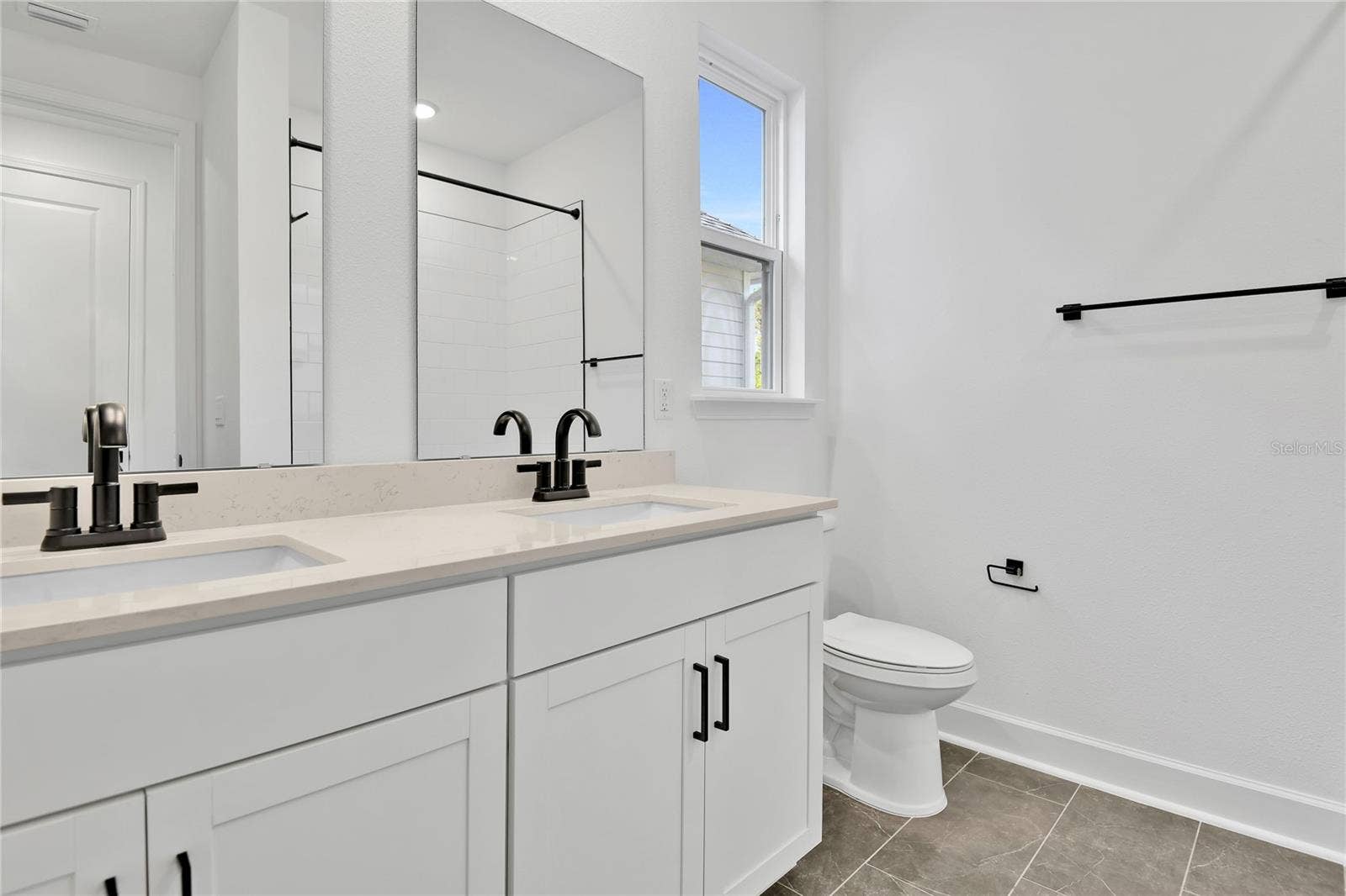 207 THORNBERRY WAY, Palm Coast, FL 32164 207 THORNBERRY WAY, Palm Coast, FL 32164