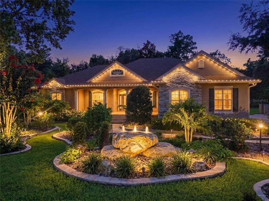 Property photo for 2920 CHICKASAW CIRCLE, Haines City, FL