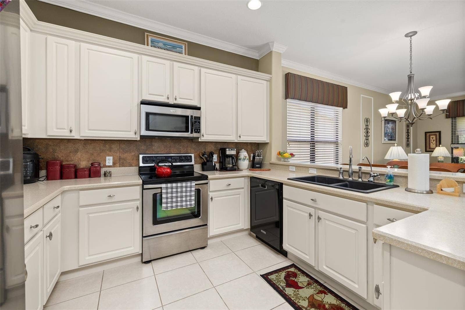 394 MONTEREY STREET, Kissimmee, FL 34759 394 MONTEREY STREET, Kissimmee, FL 34759