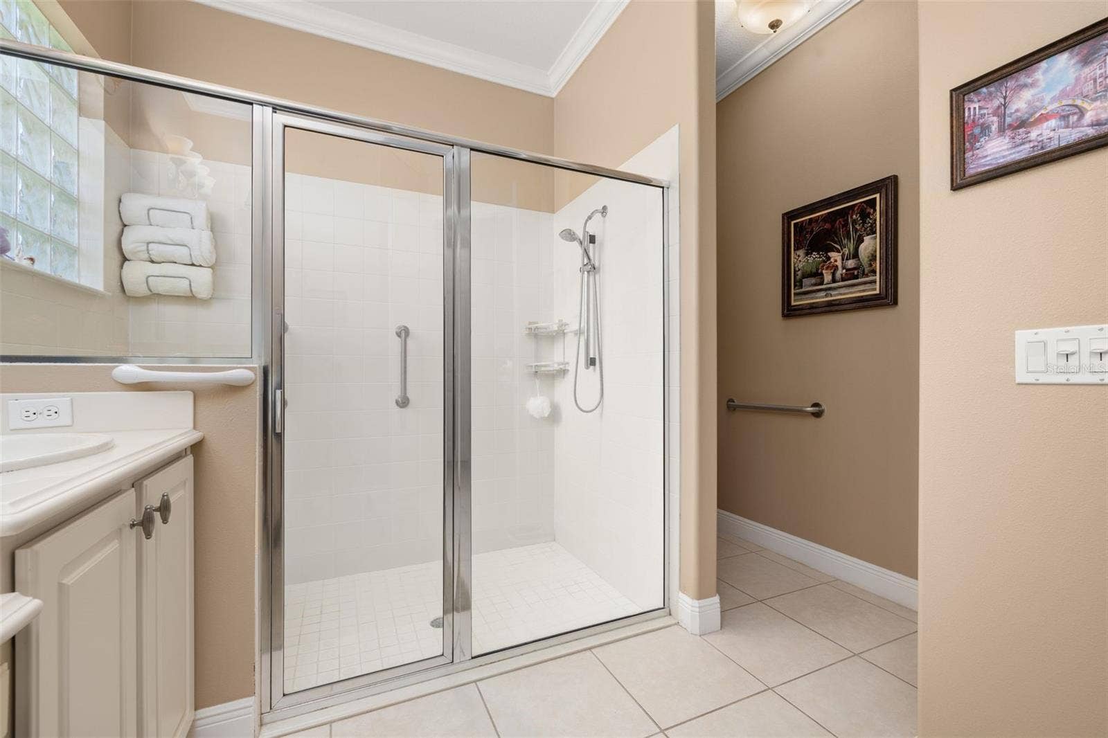 394 MONTEREY STREET, Kissimmee, FL 34759 394 MONTEREY STREET, Kissimmee, FL 34759