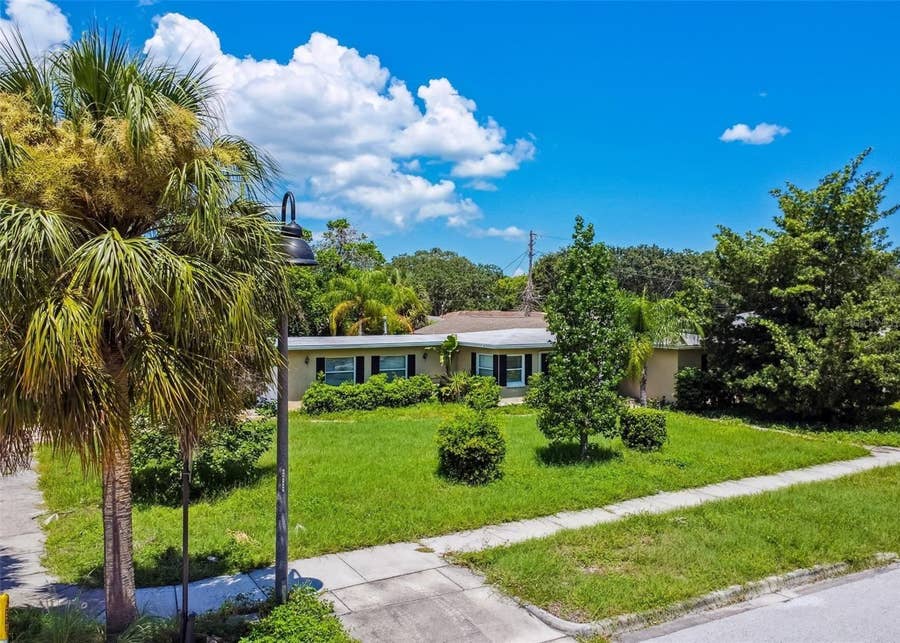 Property photo for 210 BAKER AVENUE, Clearwater, FL