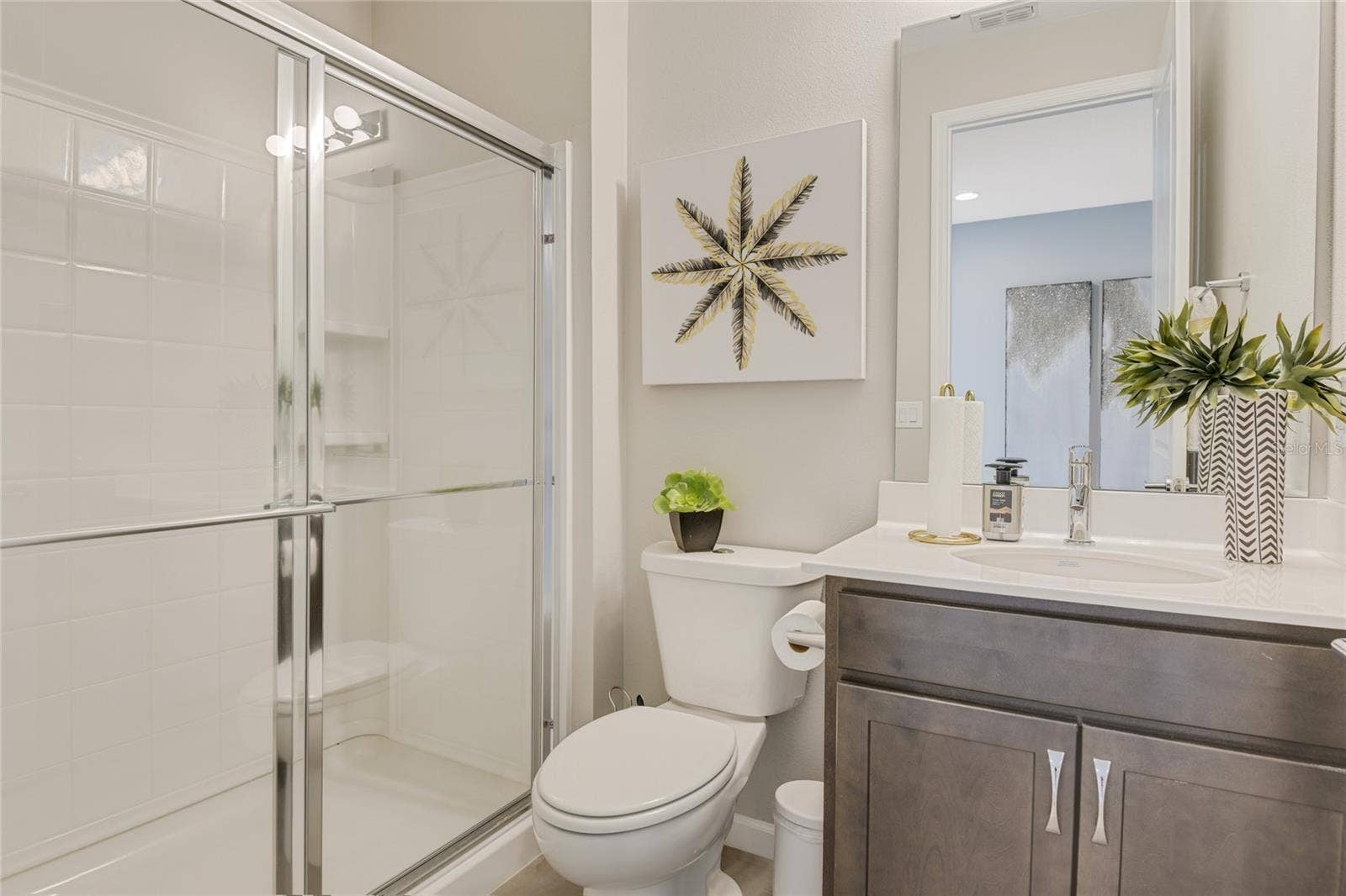 3451 MACCHI AVENUE, Tavares, FL 32778 3451 MACCHI AVENUE, Tavares, FL 32778