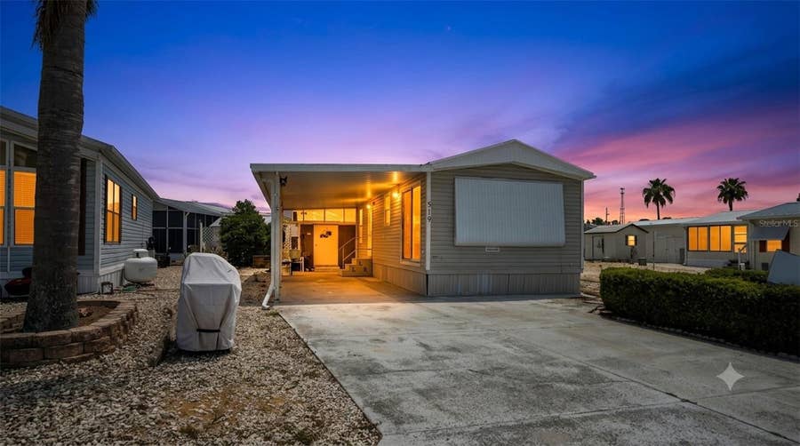Property photo for 519 CENTER CREST BOULEVARD, Davenport, FL