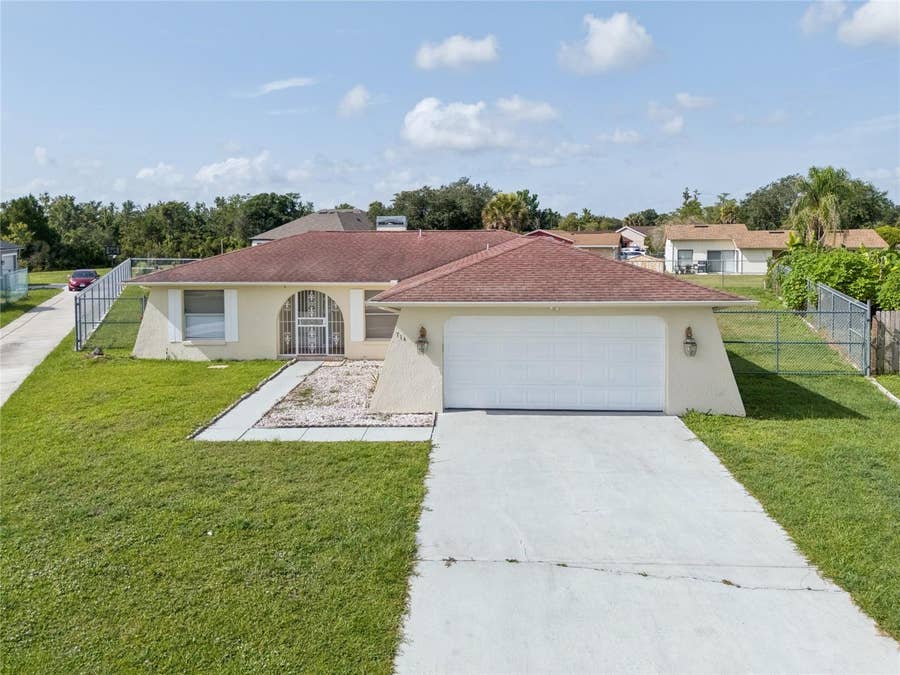 Property photo for 714 TOURNAMENT LANE, Kissimmee, FL