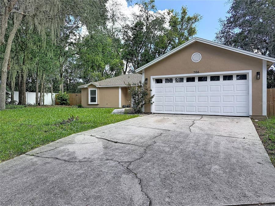 Property photo for 706 OLD CREEK COURT, Sanford, FL