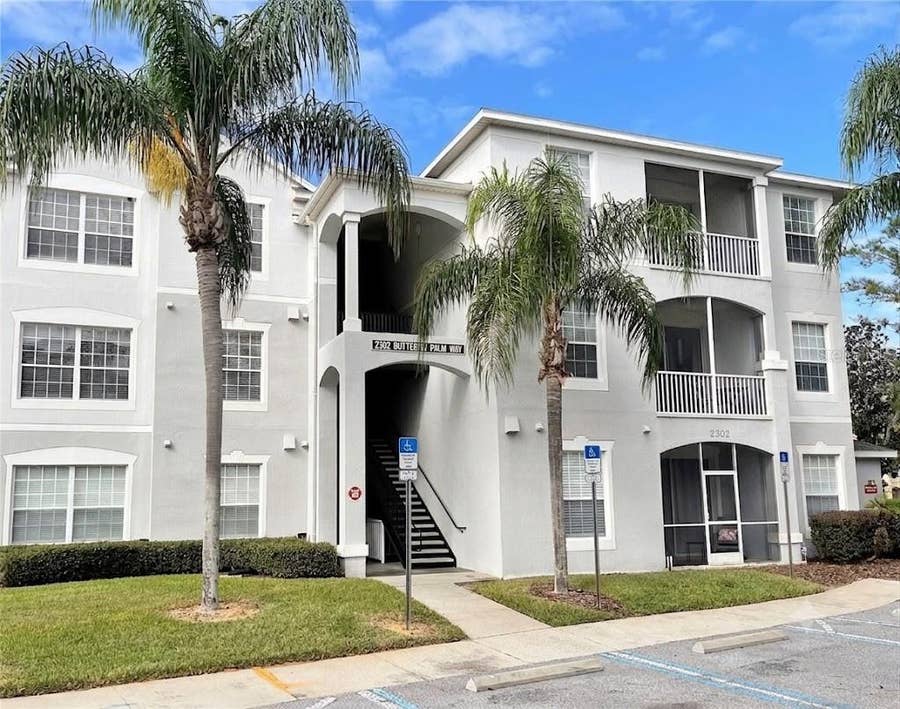Property photo for 2302 BUTTERFLY PALM WAY, #301, Kissimmee, FL