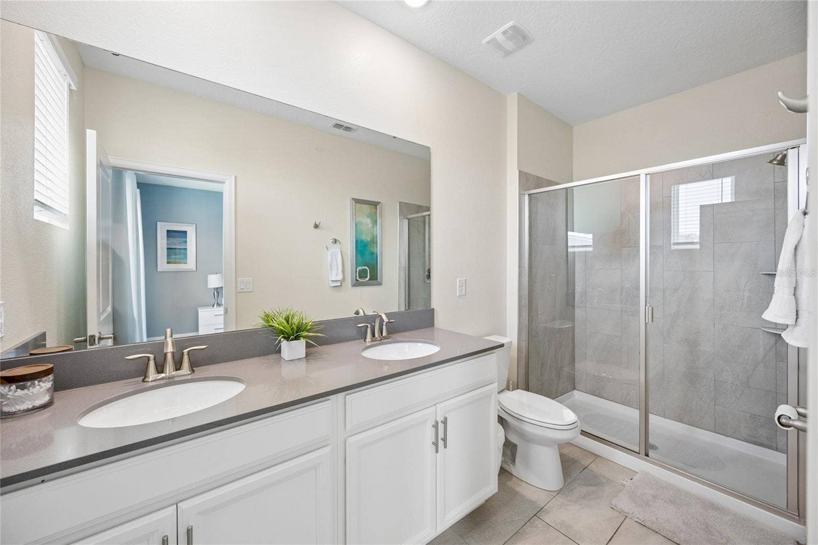 8933 CABOT CLIFFS DRIVE, Davenport, FL 33896 8933 CABOT CLIFFS DRIVE, Davenport, FL 33896