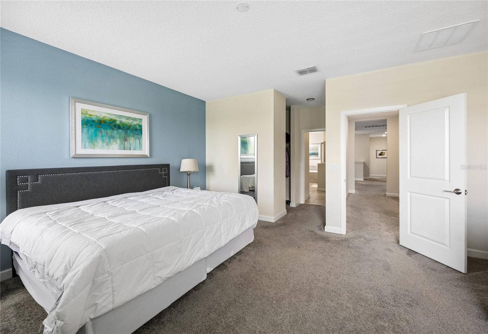 8933 CABOT CLIFFS DRIVE, Davenport, FL 33896 8933 CABOT CLIFFS DRIVE, Davenport, FL 33896