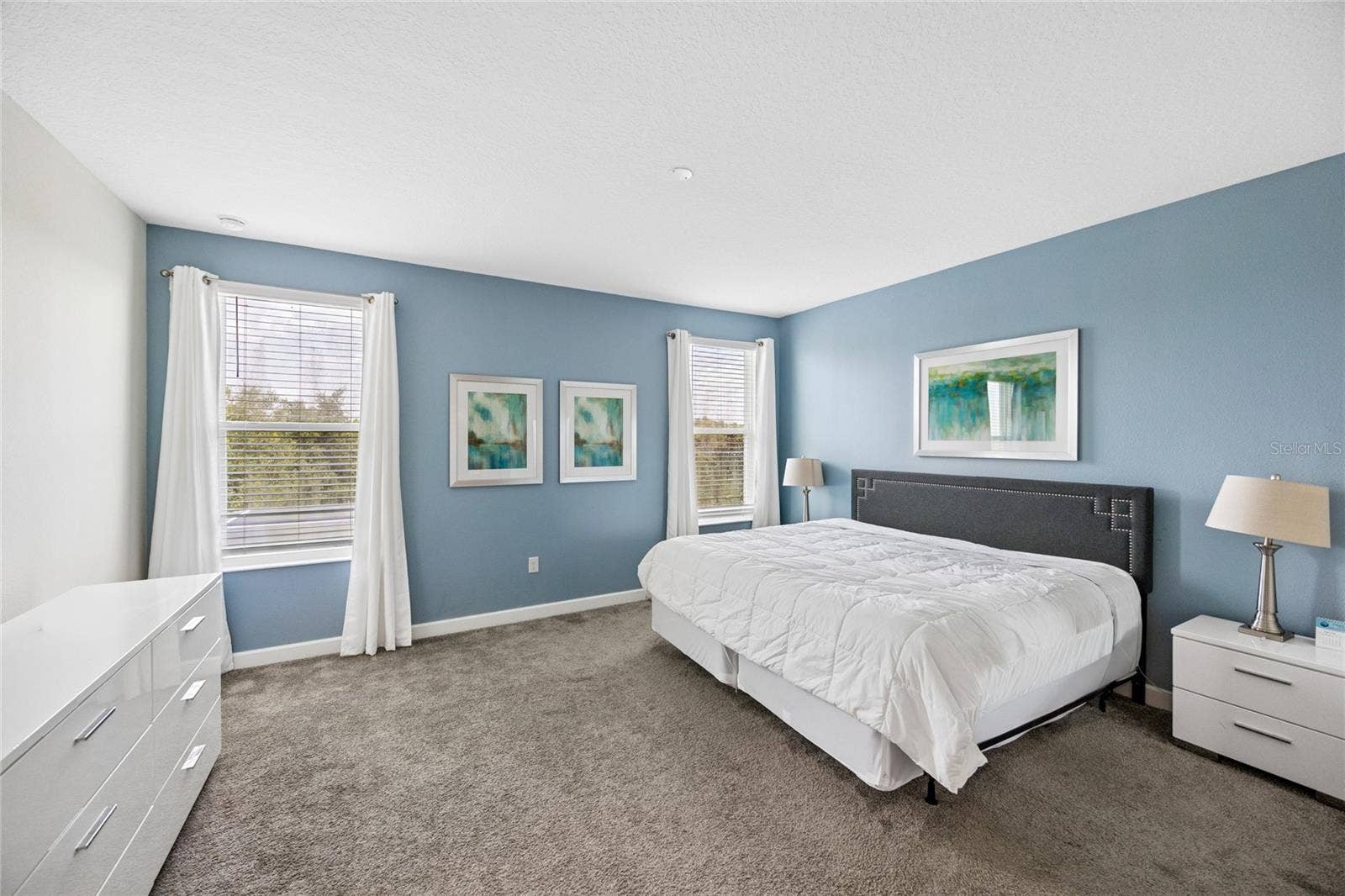 8933 CABOT CLIFFS DRIVE, Davenport, FL 33896 8933 CABOT CLIFFS DRIVE, Davenport, FL 33896