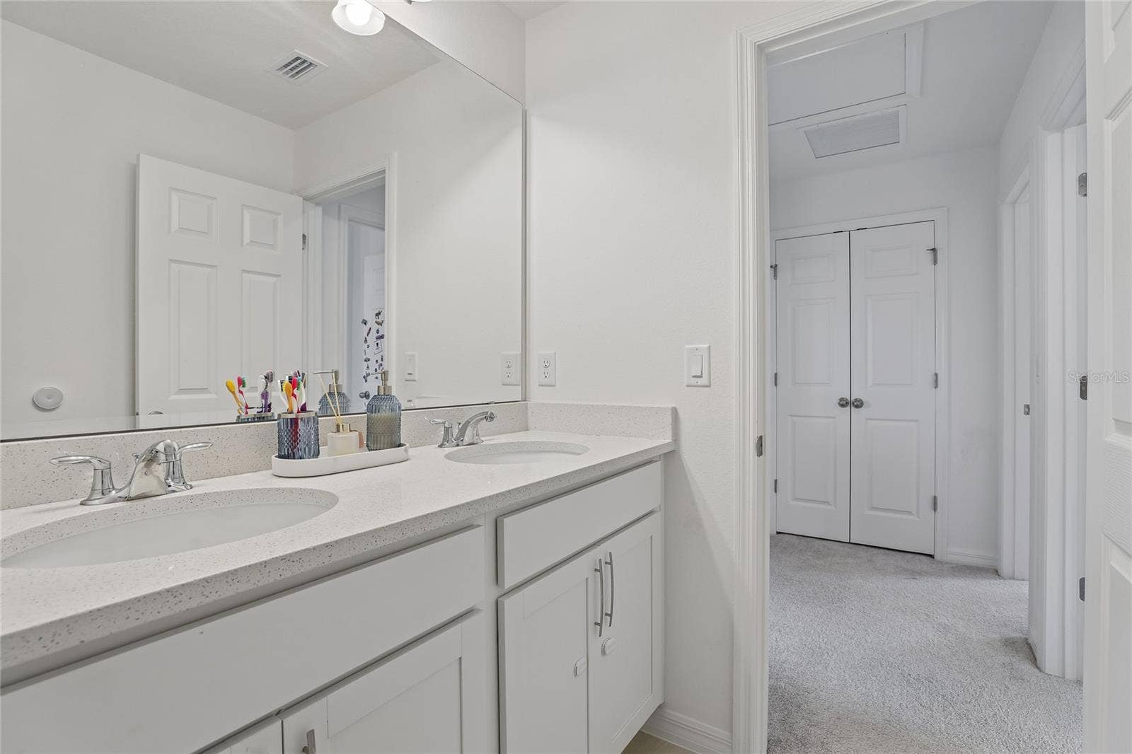1581 SWAN SWIM DRIVE, Davenport, FL 33837