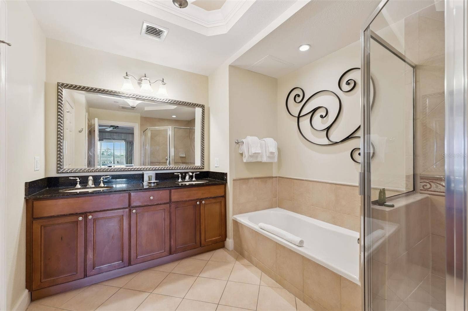 1356 CENTRE COURT RIDGE DRIVE, #303, Kissimmee, FL 34747 1356 CENTRE COURT RIDGE DRIVE, #303, Kissimmee, FL 34747