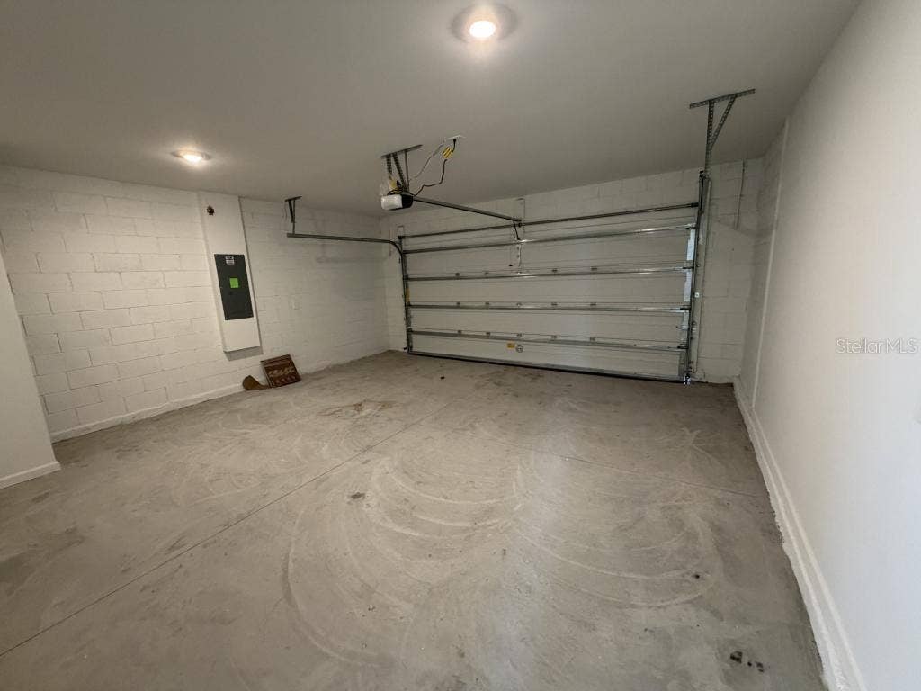 2510 HALLOW GRADEN RD, Eustis, FL 32726 2510 HALLOW GRADEN RD, Eustis, FL 32726