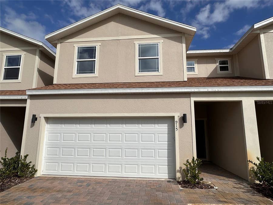 Property photo for 915 LAKEFRONT VILLAGE DRIVE, Clermont, FL